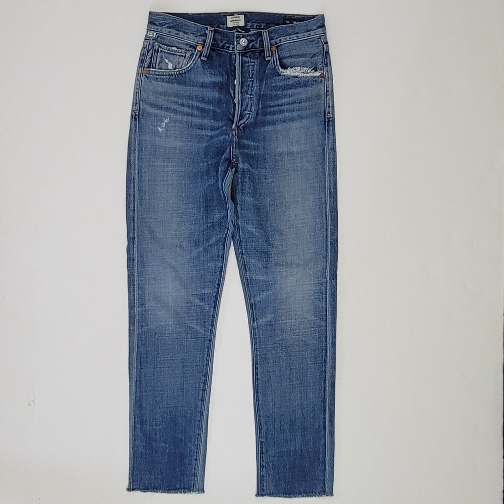 COH Vintage Liya High Rise Classic Fit Distressed Crop Cut off Hem Jean